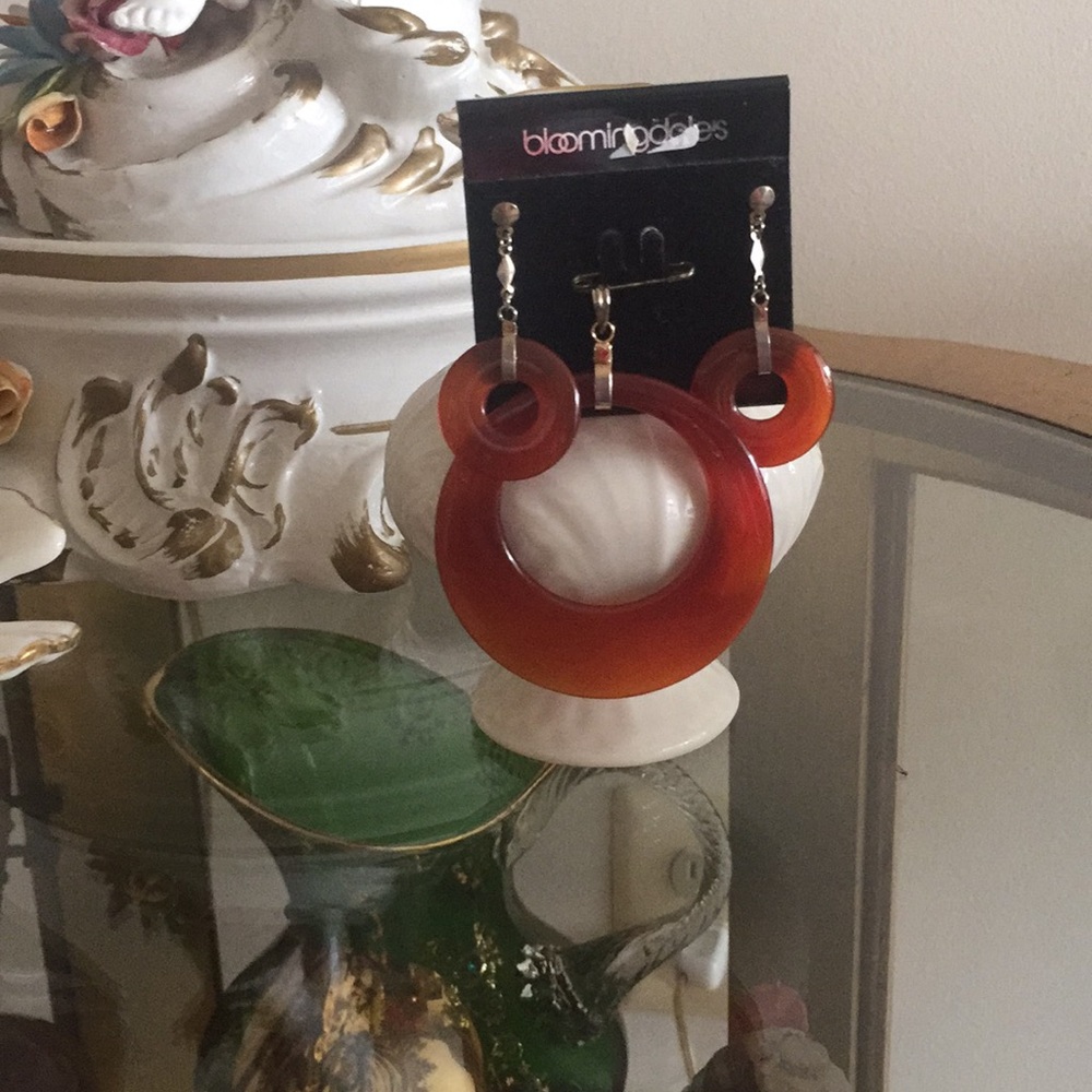 pendant and earrings set agate and gold